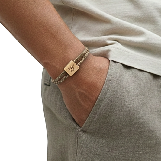 Bracelet Shaka en corde et bois – Initiales et symbole gravés au dos