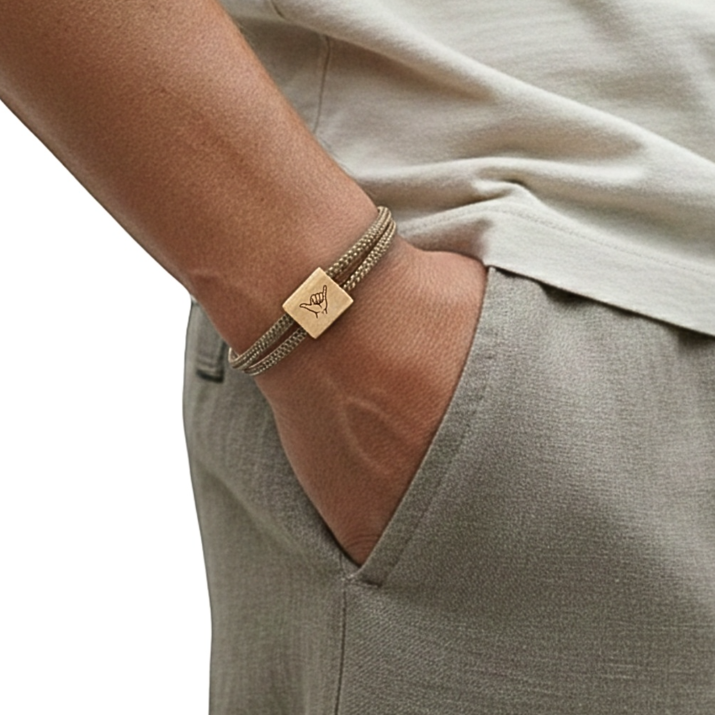 Shaka Armband aus Seil und Holz – Initialen und Symbol auf der Rückseite graviert